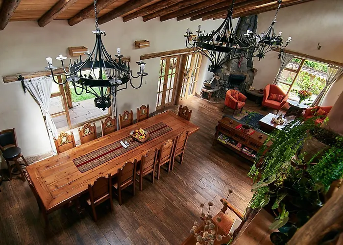 Allpawasi Lodge *